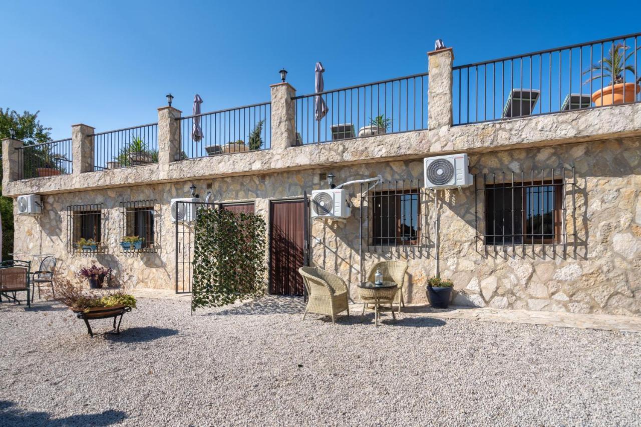 Hacienda La Buena Vida B&B En Appartementen Casita La Bruja Algarinejo Extérieur photo