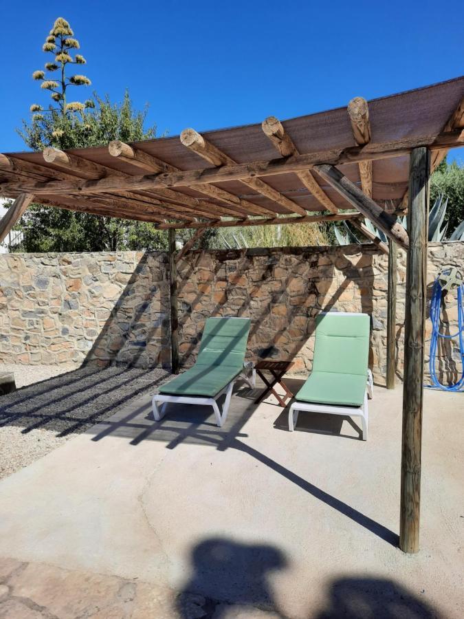 Hacienda La Buena Vida B&B En Appartementen Casita La Bruja Algarinejo Extérieur photo
